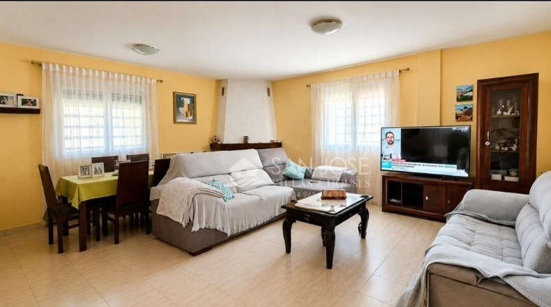 Alicante - Monforte del Cid - 230m2