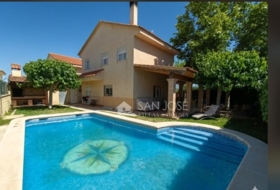 Monforte del Cid 230&nbsp;m²