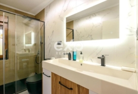 Pola de Siero 700&nbsp;м²