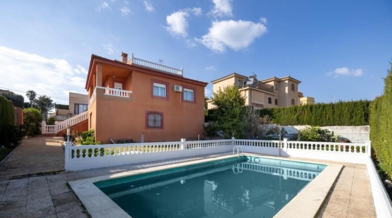 Granada - Villa de Otura - 660m2