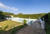 Chalet independiente con terreno en venta en la España, Villa de Otura, ref: TR410671 foto