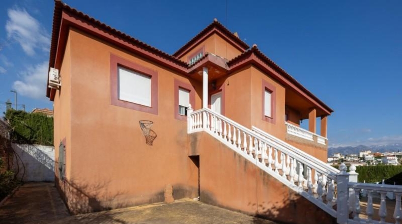 Granada - Villa de Otura - 660m2