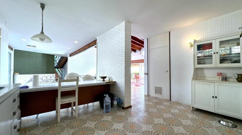 Barcelona - Pallejà - 1558m2