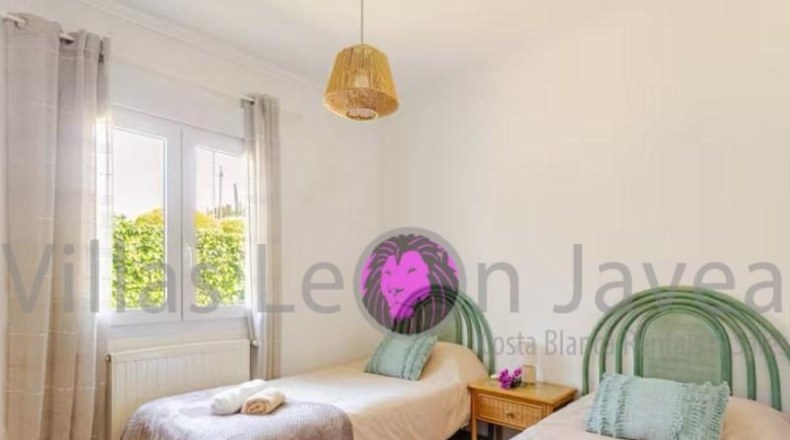Alicante - Jávea - 700m2