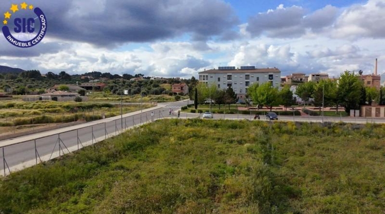 Valencia - l'Alcúdia de Crespins - 4912m2