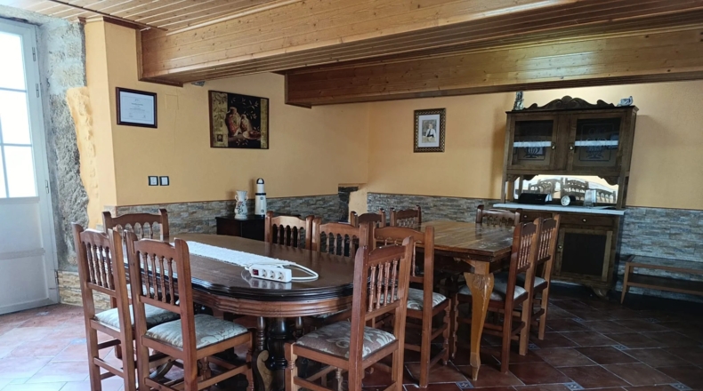 Pontevedra - O Castro - 380m2