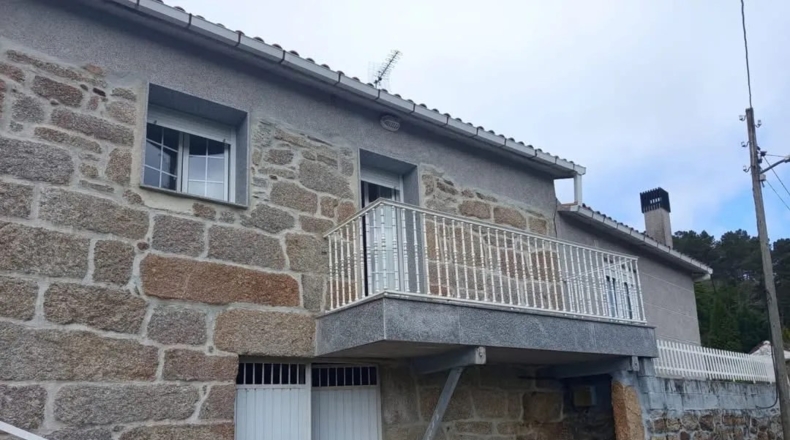Orense - Castrelo - 100m2