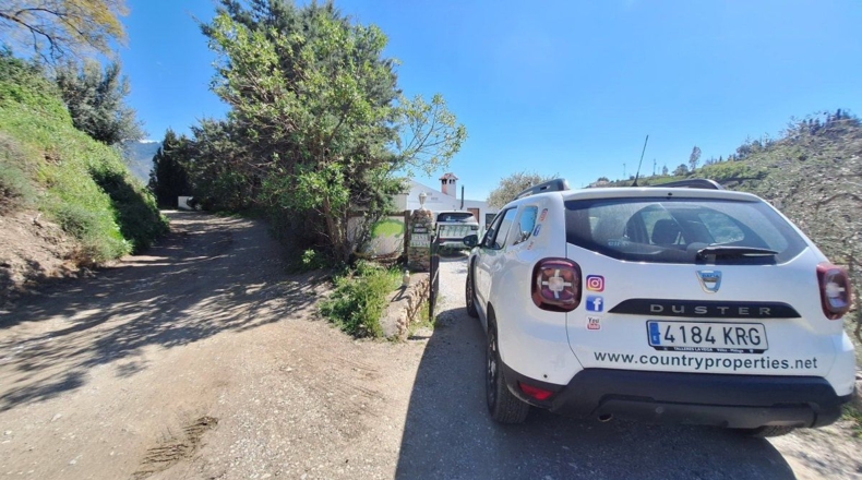 Málaga - Cómpeta - 3013m2