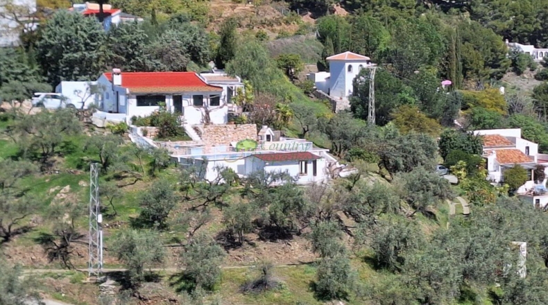 Málaga - Cómpeta - 3013m2