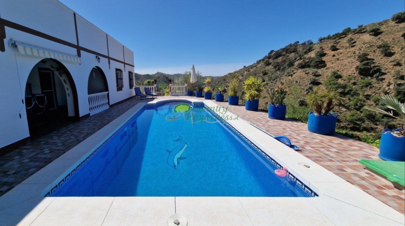 Malaga - Sedella - 15600m2