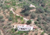 Casa de campo con terreno en venta en Sedella ref: TR410689 foto
