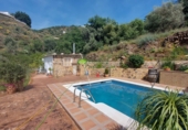 Country house with land for rent in Algarrobo ref: TR393820 photo