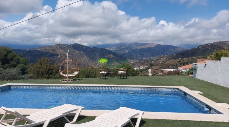 Malaga - Torrox - 5000m2