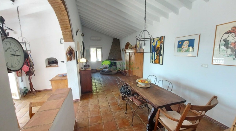 Malaga - Cómpeta - 3500m2