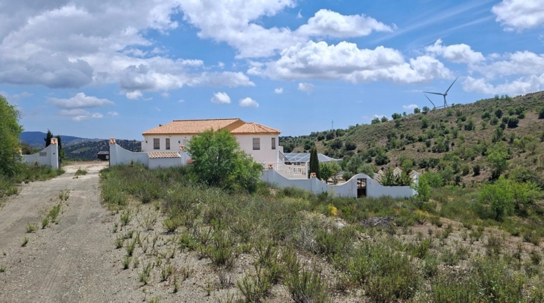 Almería - Vélez-Rubio - 61700m2