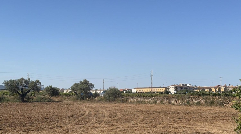 Tarragona - Bellvei - 13000m2