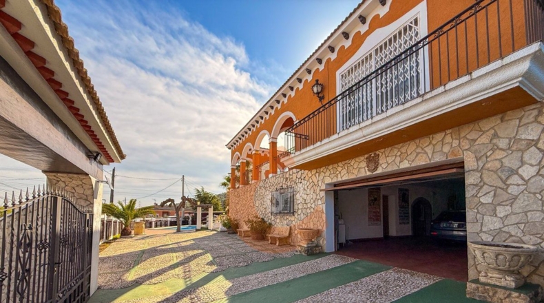 Tarragona - Albinyana - 1232m2
