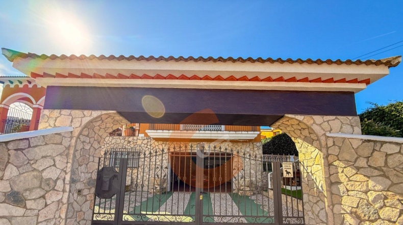 Tarragona - Albinyana - 1232m2