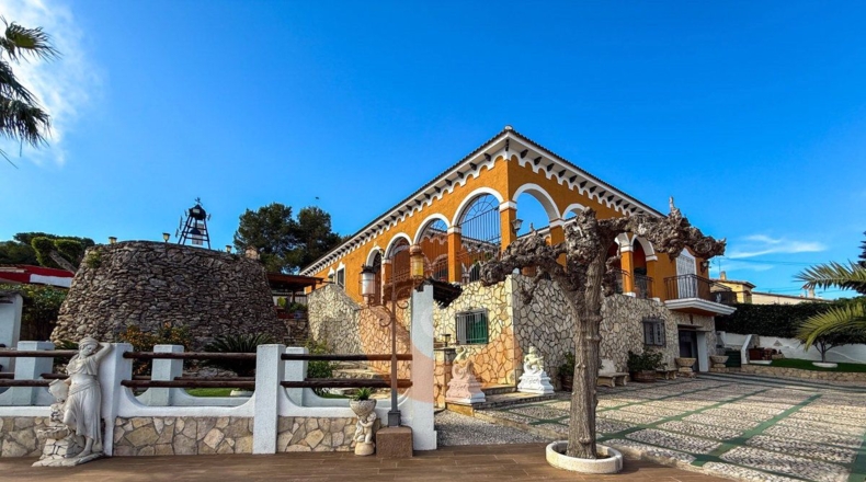 Tarragona - Albinyana - 1232m2