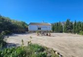 Casa de camp amb terreny en venda a Oria ref.: TR410725 foto