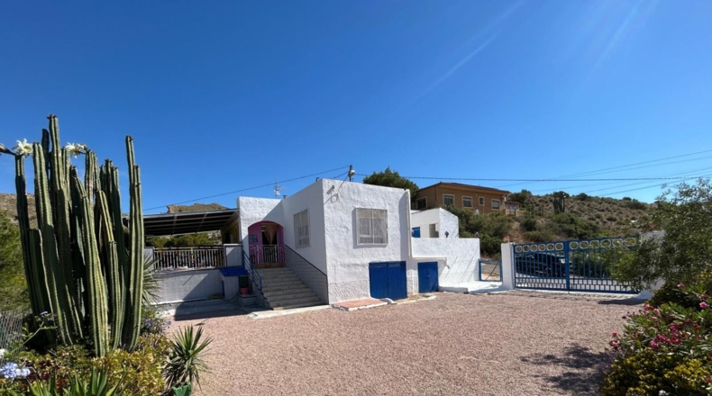 Alicante - Crevillente - 1980m2