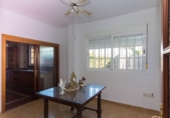 Chalet independiente con terreno en venta en El Puerto de Santa María ref: TR394442 foto