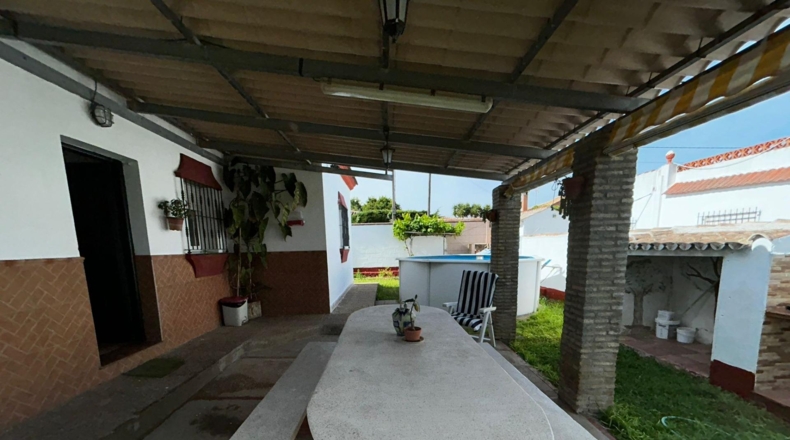 Кадис - Chiclana de la Frontera - 674m2