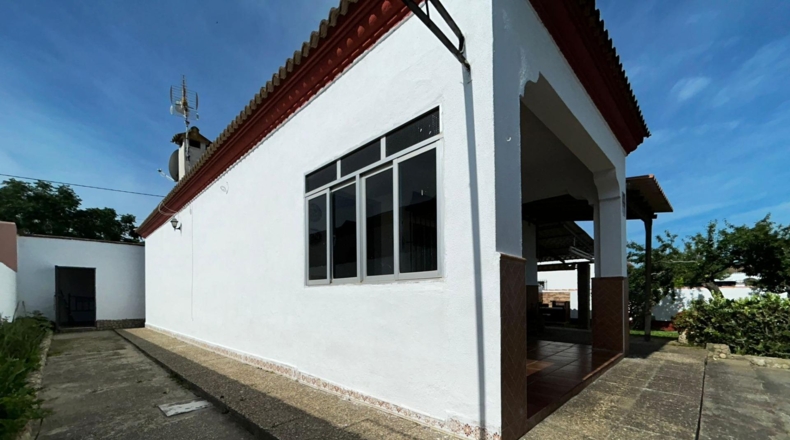 Кадис - Chiclana de la Frontera - 674m2