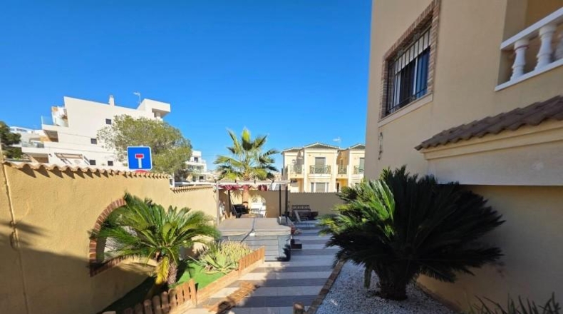 Alicante - Dehesa de Campoamor - 645m2