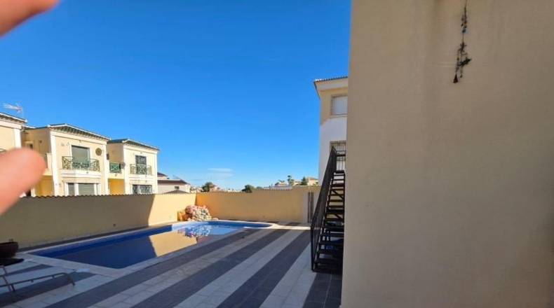 Alicante - Dehesa de Campoamor - 645m2