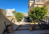 Chalet independiente con terreno en venta en la España, Orihuela, ref: TR372069 foto