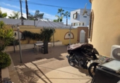 Chalet independiente con terreno en venta en la España, Orihuela, ref: TR372069 foto