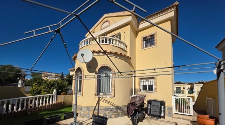 Alicante - Dehesa de Campoamor - 645m2