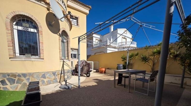 Alicante - Dehesa de Campoamor - 645m2