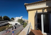 Chalet independiente con terreno en venta en la España, Orihuela, ref: TR372069 foto