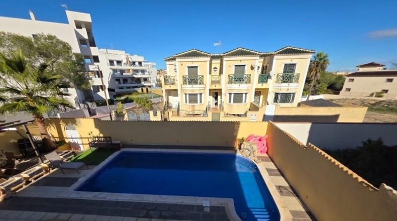 Alicante - Dehesa de Campoamor - 645m2