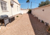 Chalet independiente con terreno en venta en la España, Torrevieja, ref: TR410805 foto