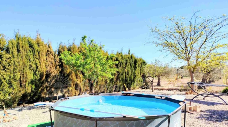 Albacete - Caudete - 8300m2