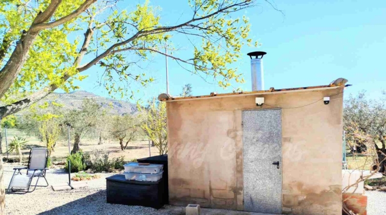 Albacete - Caudete - 8300m2