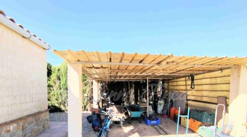 Albacete - Caudete - 8300m2