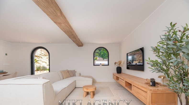 Балеарские острова - Santa Eulalia del Río - 13065m2