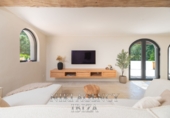 Xalet independent amb terreny en venda a Santa Eulària des Riu ref.: TR284327 foto