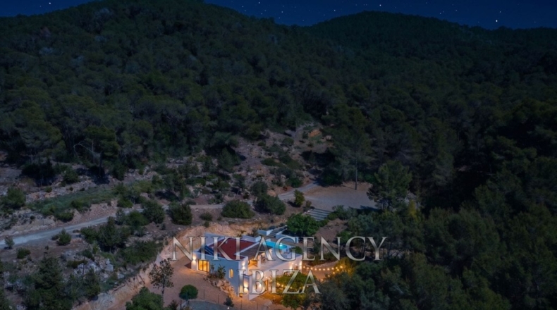 Балеарские острова - Santa Eulalia del Río - 13065m2