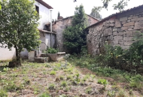 Amoeiro 1000&nbsp;m² 