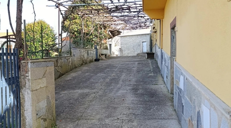 Lugo - Monterroso - 2000m2