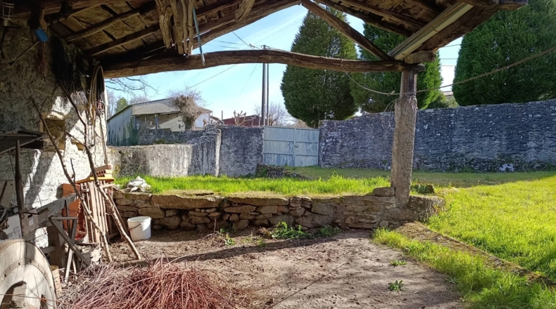Lugo - Monterroso - 2000m2