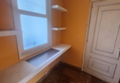 Участок с постройкой на продажу в городе Narón. Фото