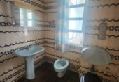 Участок с постройкой на продажу в городе Narón. Фото