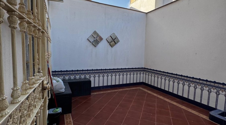 Seville - Dos Hermanas - 205m2