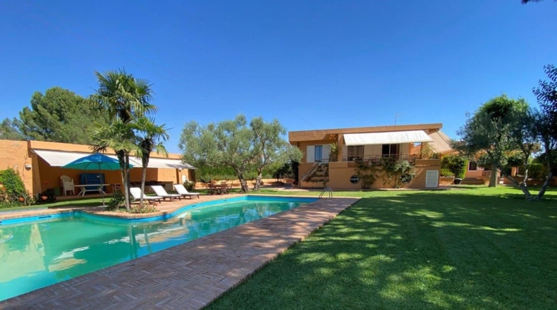 Sevilla - Alcalá de Guadaíra - 2320m2